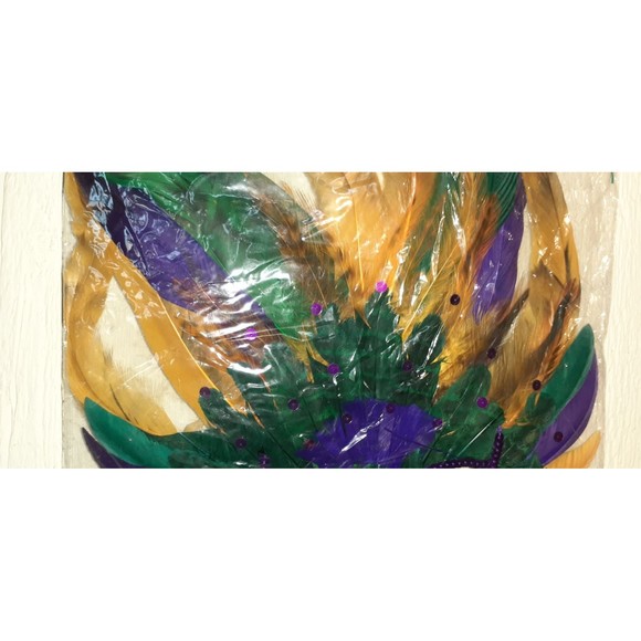 2 count Beautiful feather Mardi Gras masks - Picture 7 of 11